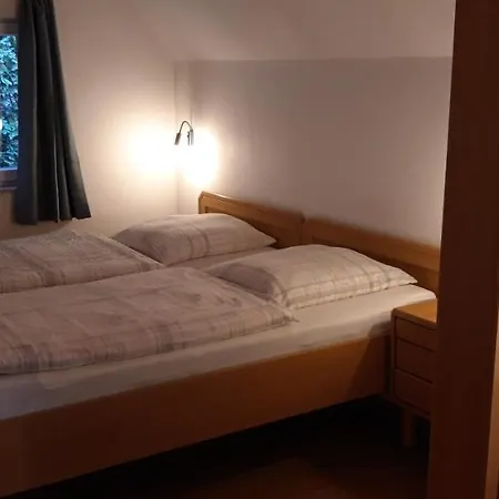 Koch Apartment *